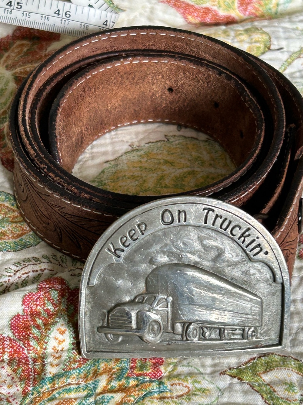 Vintage Indiana Metal Craft Belt Buckle Handtooled Belt ‘Keep on Truckin’ Q99